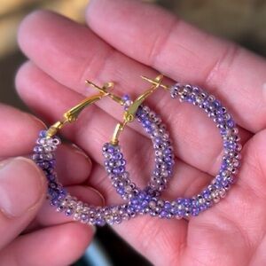 Beaded hoops earrings